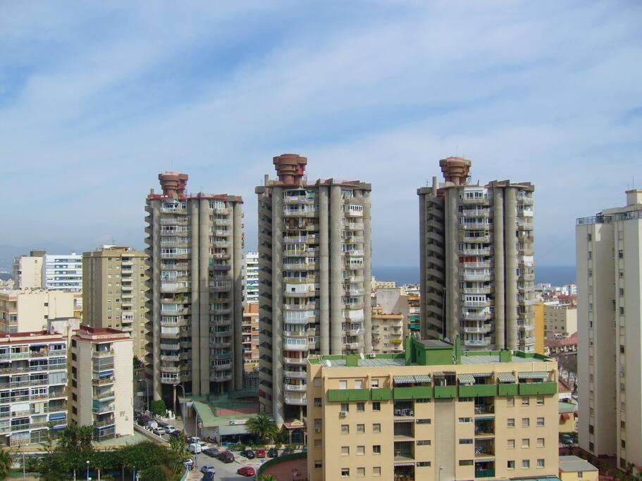 Piso Torres Apartment Torremolinos Luaran gambar